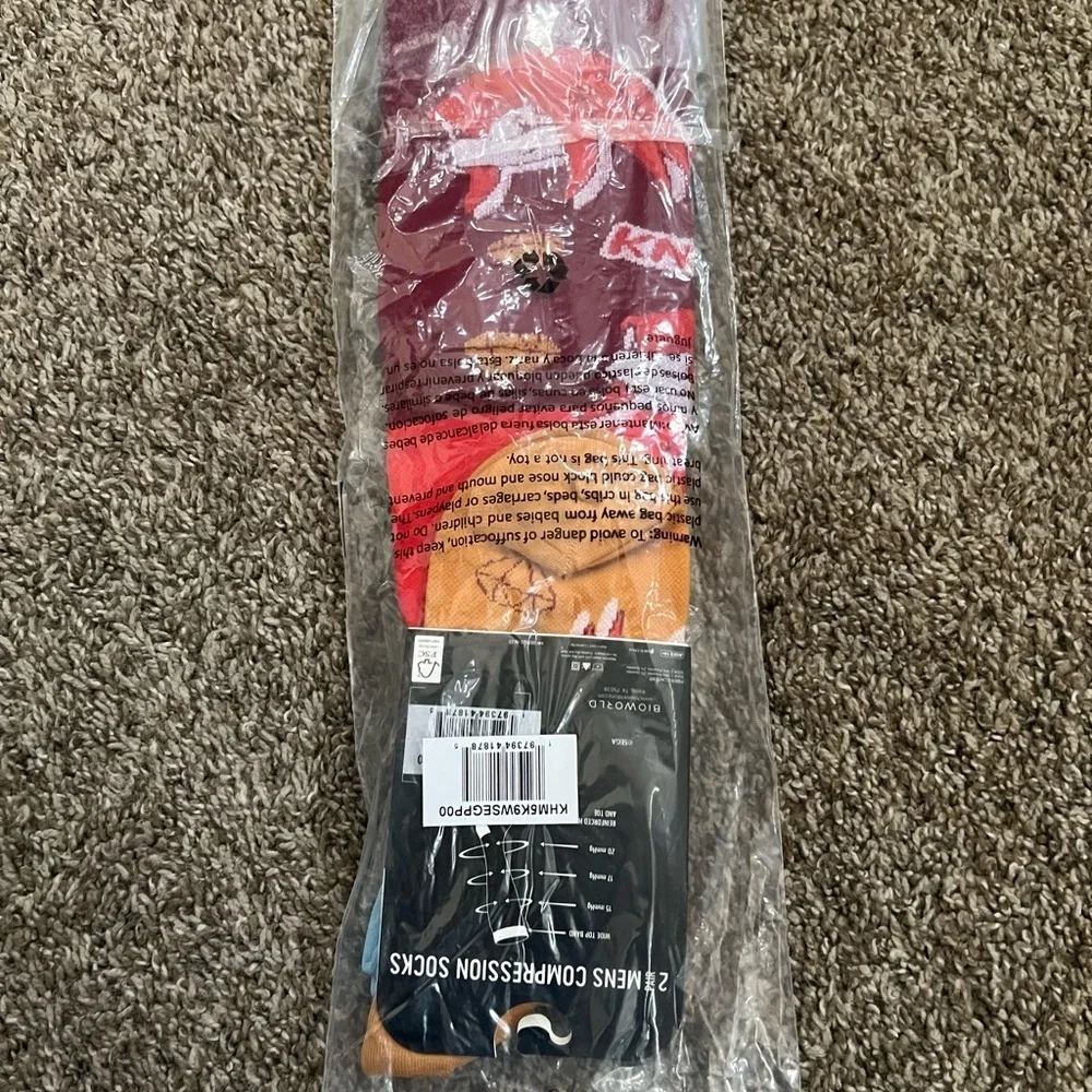 NEW SONIC HEDGEHOG SONIC AND KNUCKLES ATHLETIC COMPRESSION SOCKS
